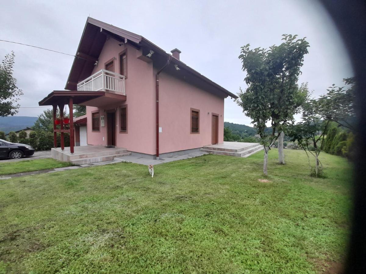 Villa Usivak For Green Quiet Holiday Near Sarajevo#Travellerawards2025 Saraievo Exterior foto
