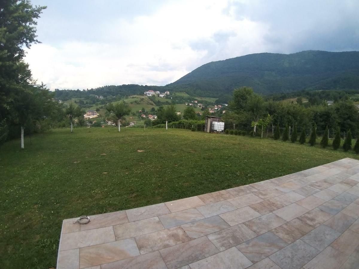 Villa Usivak For Green Quiet Holiday Near Sarajevo#Travellerawards2025 Saraievo Exterior foto